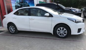IMMACULATE CONDITION COROLLA GLI MT 2017, WHITE COLOR, ONLY 73,000KM DRIVEN,WITH 6 MONTHS OR 10,000KM WARRANTY ON ENGINE AND GEARBOX. full