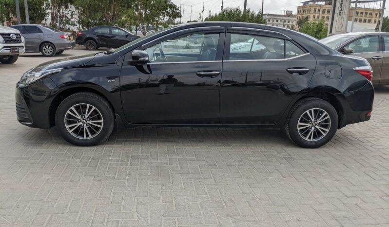 IMMACULATE CONDITION COROLLA GLI AT 2019,BLACK COLOR,WITH 6 MONTHS OR 10,000KM WARRANTY ON ENGINE AND GEARBOX. full