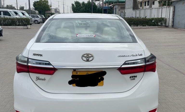 IMMACULATE CONDITION, TOYOTA COROLLA ALTIS GRANDE 1.8 A/T , MODEL 2019, 42,000KM DRIVEN ONLY, T SURE WARRANTY FOR 6 MONTHS OR 10,000KM ENGINE AND TRANSMISSION ONLY. full