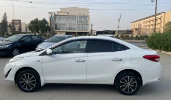 IMMACULATE CONDITION, TOYOTA YARIS ATIV CVT 1.5 A/T , MODEL 2020, 27,500KM DRIVEN ONLY, T SURE WARRANTY FOR 6 MONTHS OR 10,000KM ENGINE AND TRANSMISSION ONLY. full