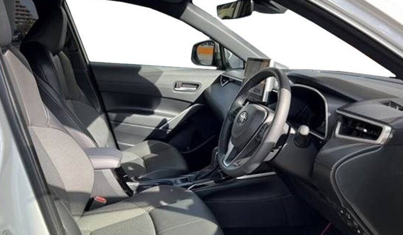 
								Toyota Corolla Cross full									