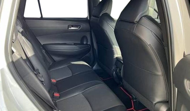 
								Toyota Corolla Cross full									